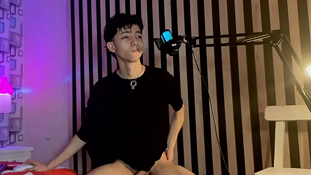 Twink Sebas7 online show from May 2026 12:22:02 PM