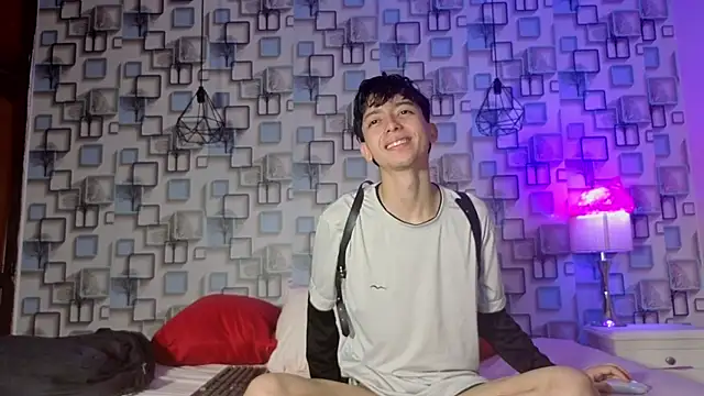 Twink Sebas7 online show from June 2026 12:17:02 PM