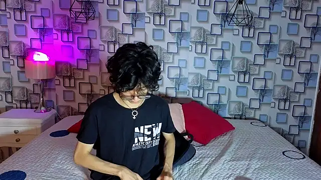 Twink Sebas7 online show from April 2026 12:20:01 PM