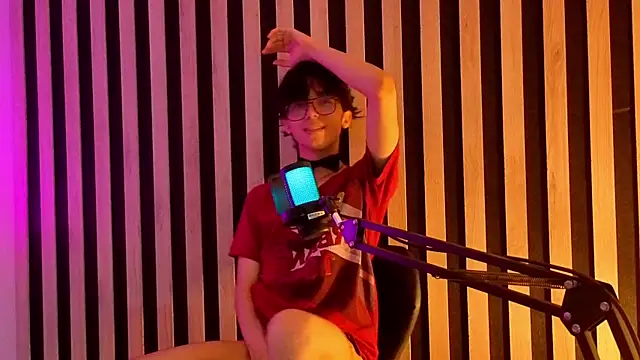 Twink Sebas7 online show from May 2026 12:20:01 PM