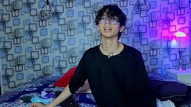 Twink Sebas7 online show from May 2026 12:12:01 PM