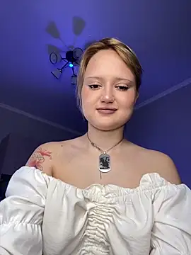 BlondyDream  online show from April 2026 05:22:02 AM