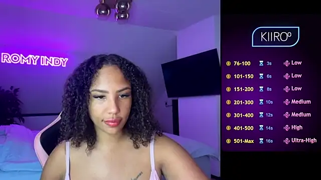 Snapshot of princessromyindy chatting on April 2026 06:47:01 PM princessromyindy online show from April 2026 06:47:01 PM