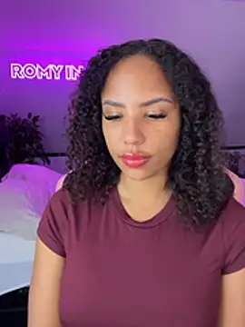 Snapshot of princessromyindy chatting on April 2026 06:45:01 PM princessromyindy online show from April 2026 06:45:01 PM