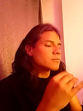 Leilany sexy online show from April 2026 06:30:01 AM