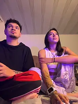 hotlatinocouple   online show from April 2026 03:08:02 AM