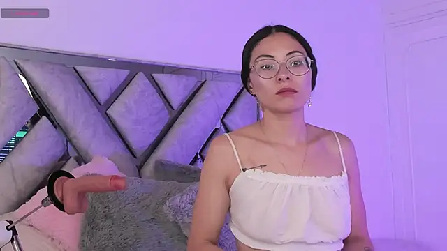 Kat santana online show from May 2026 01:39:01 PM