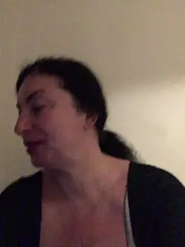 Lizzaa80 online show from June 2026 08:42:01 PM