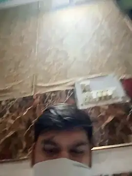 Badbuddy00 online show from April 2026 06:00:02 PM