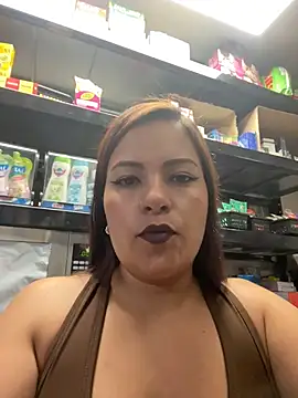 MIA ROSSEEE online show from May 2026 01:05:02 PM