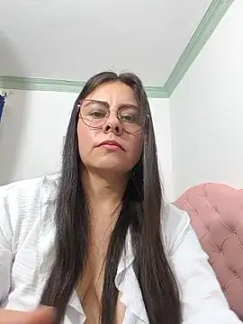Snapshot of Celeste_Archer chatting on June 2026 03:22:02 PM Celeste Archer online show from June 2026 03:22:02 PM