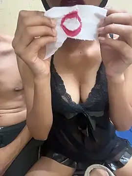 young couple76 online show from April 2026 06:43:01 PM