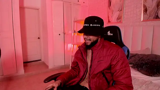 Snapshot of cero_khalifa chatting on April 2026 10:26:02 PM cero khalifa online show from April 2026 10:26:02 PM