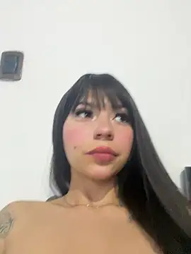 sweett sophie1 online show from May 2026 10:57:01 PM