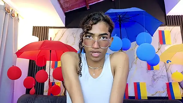 Snapshot of triiangel_latinboy chatting on July 2026 12:22:02 PM triiangel latinboy online show from July 2026 12:22:02 PM