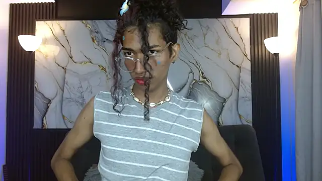 triiangel latinboy online show from April 2026 12:22:02 AM