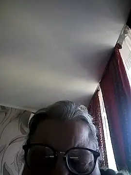 Snapshot of MartaMia68 chatting on April 2026 07:35:02 AM MartaMia68 online show from April 2026 07:35:02 AM