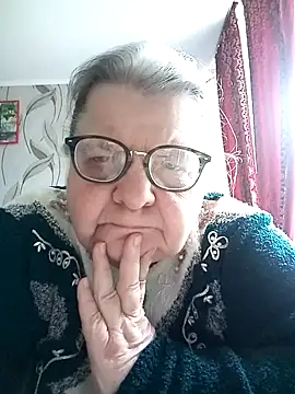 Snapshot of MartaMia68 chatting on May 2026 11:15:01 AM MartaMia68 online show from May 2026 11:15:01 AM