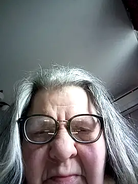 Snapshot of MartaMia68 chatting on May 2026 03:33:02 AM MartaMia68 online show from May 2026 03:33:02 AM