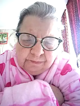Snapshot of MartaMia68 chatting on May 2026 05:11:01 AM MartaMia68 online show from May 2026 05:11:01 AM
