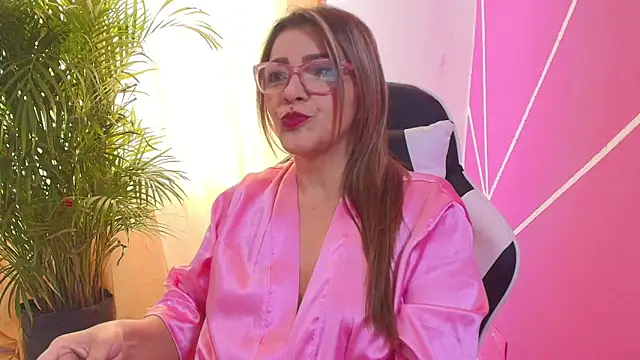 CarolMis 79 online show from June 2026 01:00:02 PM