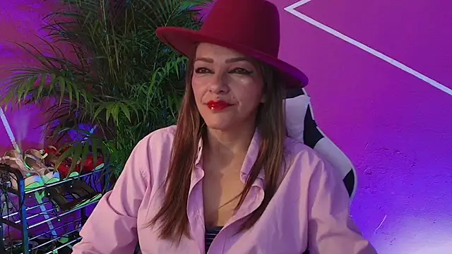 Snapshot of CarolMis_79 chatting on April 2026 12:28:02 PM CarolMis 79 online show from April 2026 12:28:02 PM