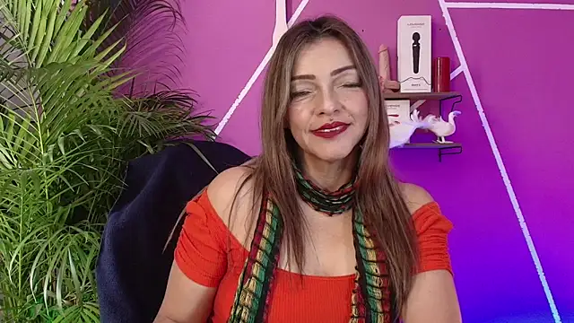 Snapshot of CarolMis_79 chatting on May 2026 12:42:01 PM CarolMis 79 online show from May 2026 12:42:01 PM