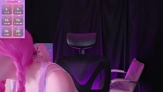 HARITA LOVEE online show from April 2026 07:40:02 PM