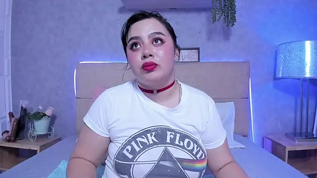 Snapshot of RoxaneBrown chatting on July 2026 07:46:02 PM RoxaneBrown online show from July 2026 07:46:02 PM