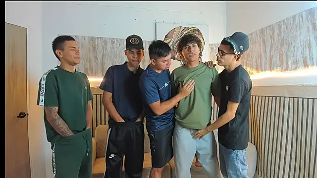 Nicoboys  online show from April 2026 09:37:02 PM