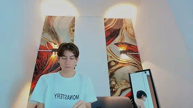 Snapshot of RAPHAEL_NYON1 chatting on May 2026 03:47:01 AM RAPHAEL NYON1 online show from May 2026 03:47:01 AM