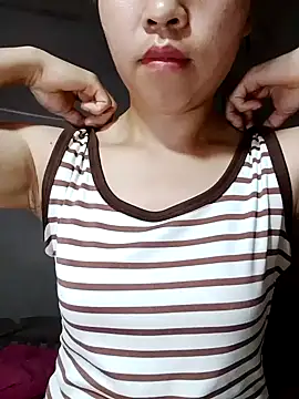 Snapshot of Lucy168 chatting on April 2026 07:25:01 AM Lucy168 online show from April 2026 07:25:01 AM