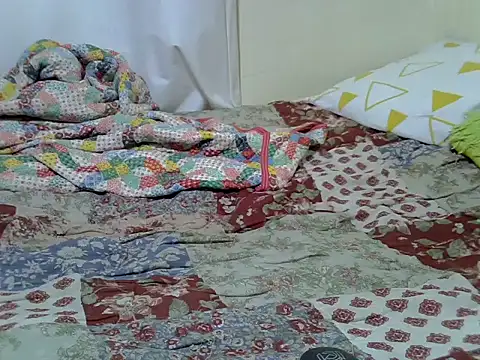 Sexyveretia online show from May 2026 04:55:01 AM