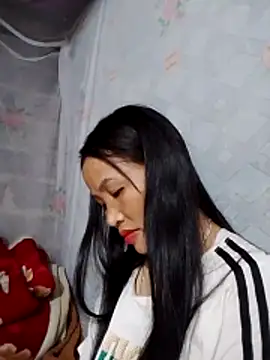 Snapshot of _Lyly_pussy_ chatting on April 2026 02:07:02 PM Lyly pussy online show from April 2026 02:07:02 PM