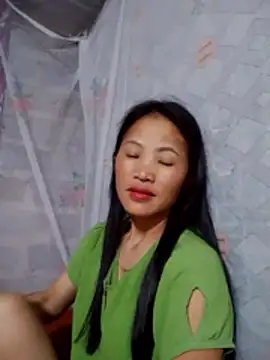 Snapshot of _Lyly_pussy_ chatting on April 2026 10:21:02 PM Lyly pussy online show from April 2026 10:21:02 PM