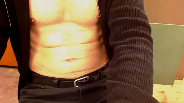 Snapshot of Blackandblue2000 chatting on April 2026 06:50:02 AM Blackandblue2000 online show from April 2026 06:50:02 AM