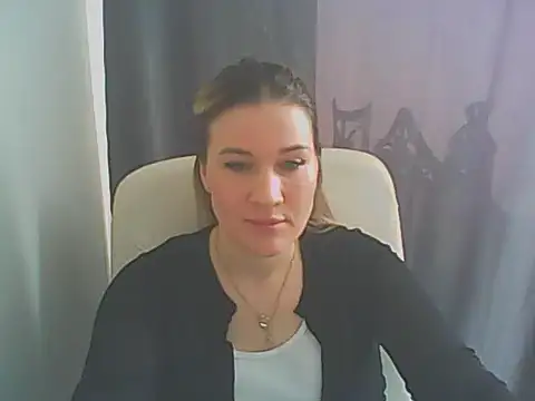 Snapshot of Helly_nanci chatting on April 2026 07:04:02 AM Helly nanci online show from April 2026 07:04:02 AM