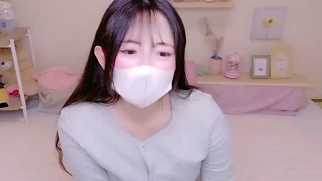 Satomi nn online show from May 2026 12:31:01 AM