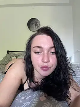 Snapshot of LucyHotty_ chatting on June 2026 10:02:01 AM LucyHotty online show from June 2026 10:02:01 AM