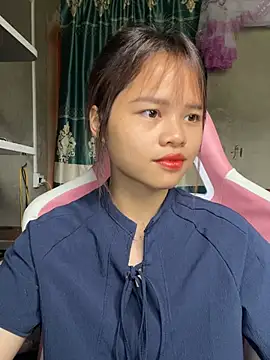 mayha11 online show from April 2026 02:03:02 AM