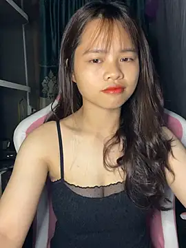 Snapshot of mayha11 chatting on April 2026 01:46:01 PM mayha11 online show from April 2026 01:46:01 PM