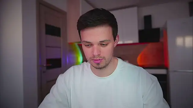 doll boy ob online show from April 2026 03:24:02 PM