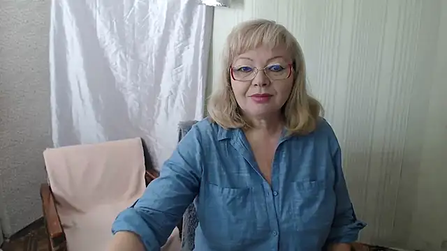 LavandaMay online show from May 2026 07:25:02 AM