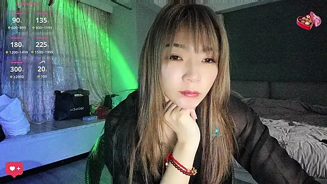 SunnyAnAn online show from April 2026 10:44:02 AM