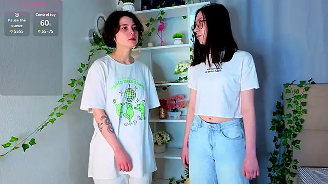 AllisonKierce online show from April 2026 03:23:01 AM