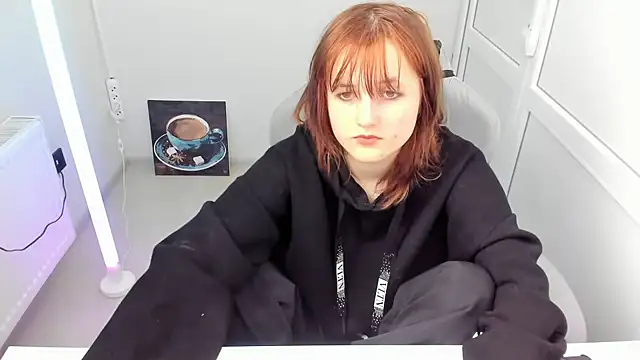 GoldenKiss online show from May 2026 07:13:02 AM