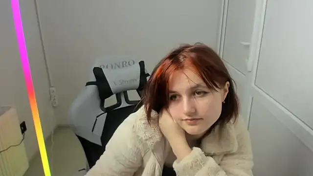 GoldenKiss online show from May 2026 09:03:01 AM