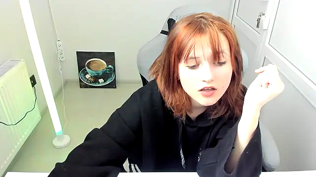 GoldenKiss online show from May 2026 07:08:01 AM