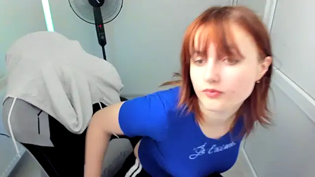 GoldenKiss online show from May 2026 06:57:02 AM