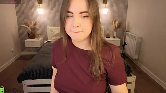 Nelie Evans online show from June 2026 01:10:02 AM